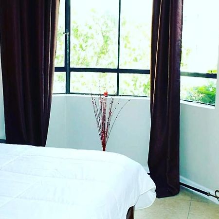 Furnished Apartments Near Jkia Nairobi Buitenkant foto